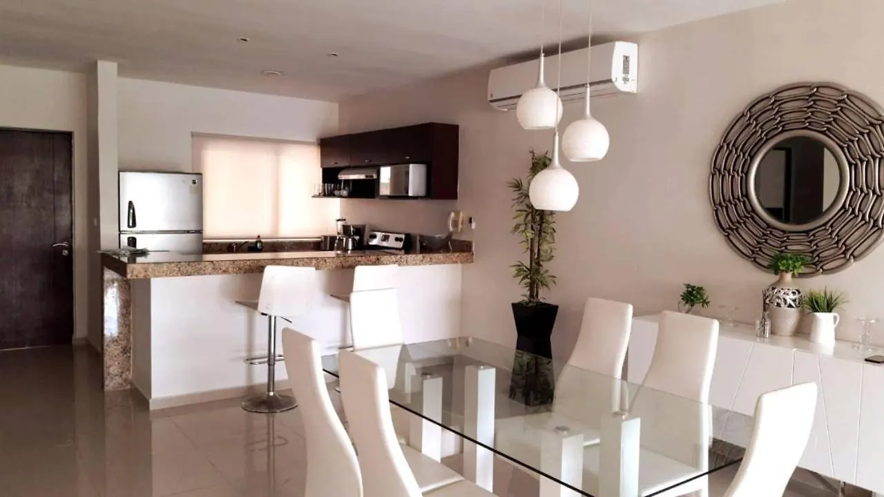 Holiday home 3 Bedroom Penthouse With Private Rooftop + Jacuzzi, Pool, Gym & Beach Club, Sabbia Playa del Carmen